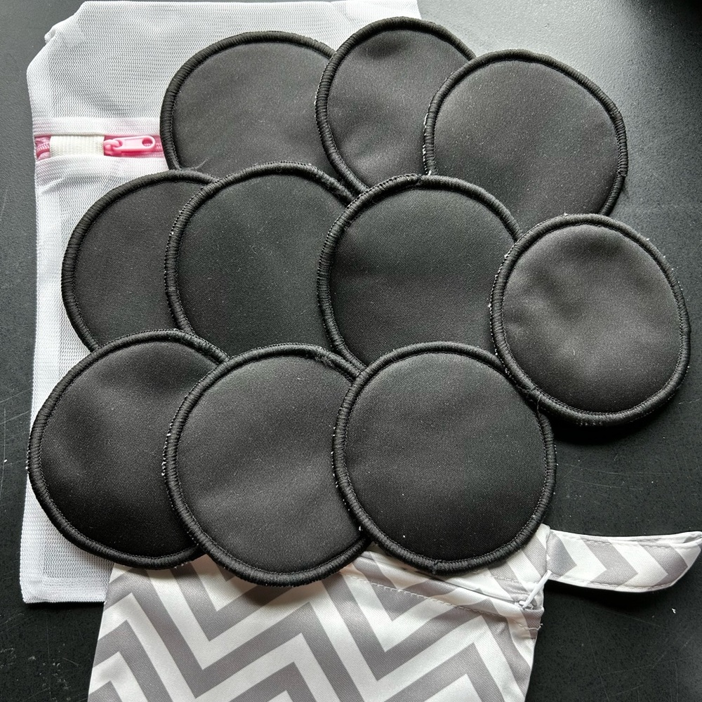 10 NEW bamboo reusable/washable nursing pads